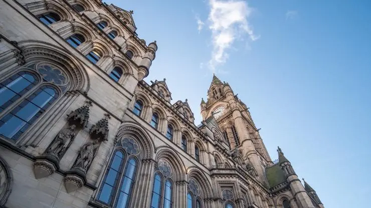 Visit Manchester for the big city experience, jam-packed with arts, culture, shopping and nightlife.
