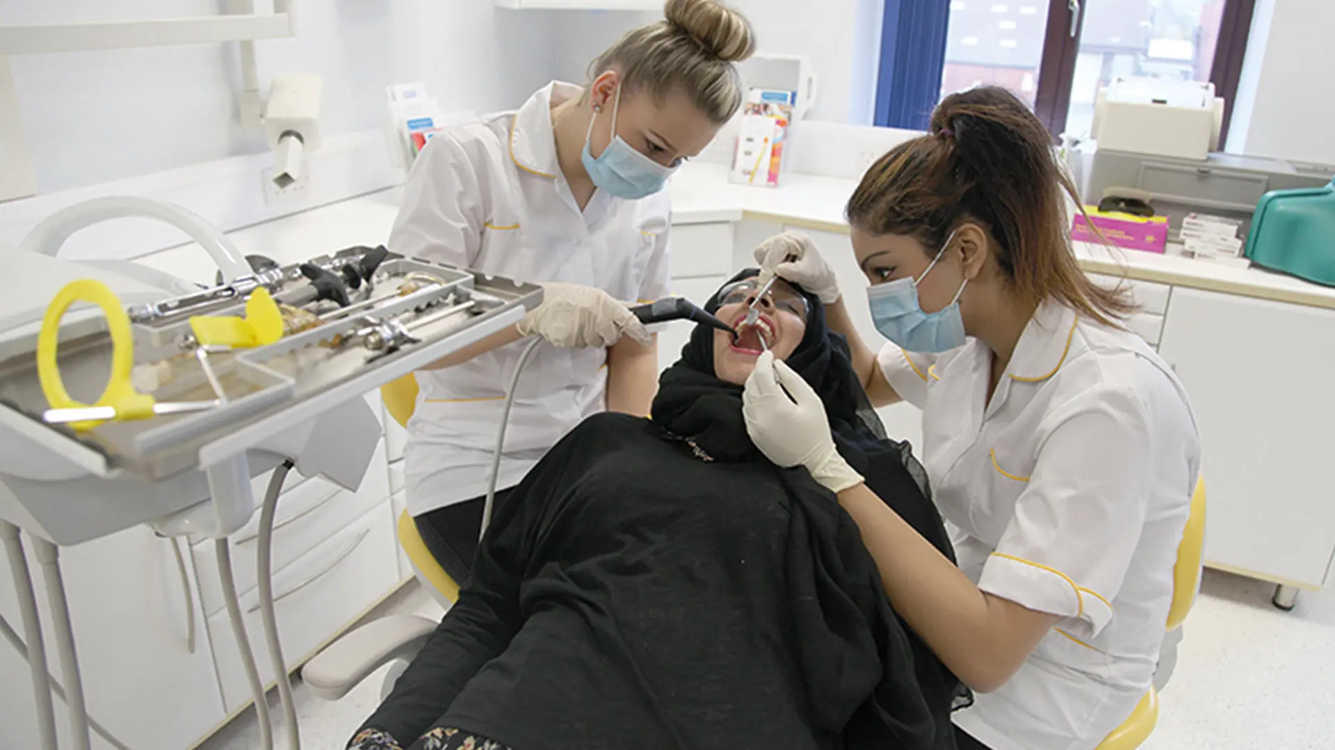 Dentistry Apprentices with patient