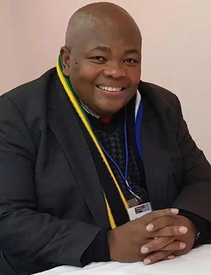 Makhubalo Ndaba, Employment Law graduate
