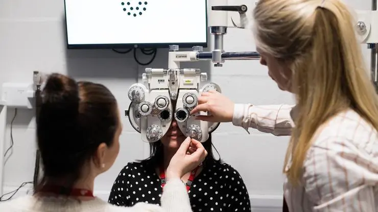 Work in our Eye Health Clinic under guidance from academic