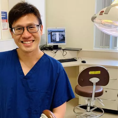 Jonathan Liew, MSc Oral Surgery graduate
