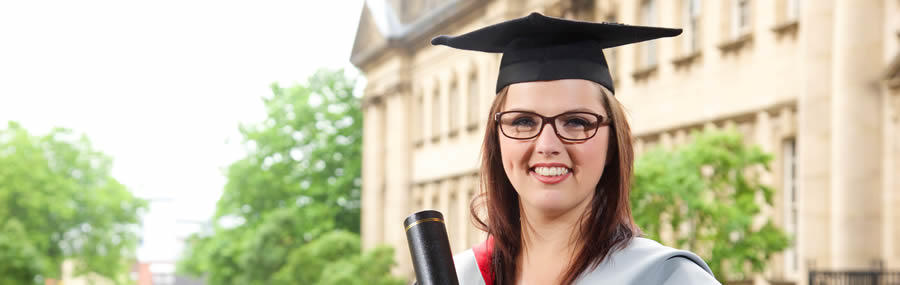 New UCLan graduate Laura Shepherd who has landed her dream role as a photographer.
