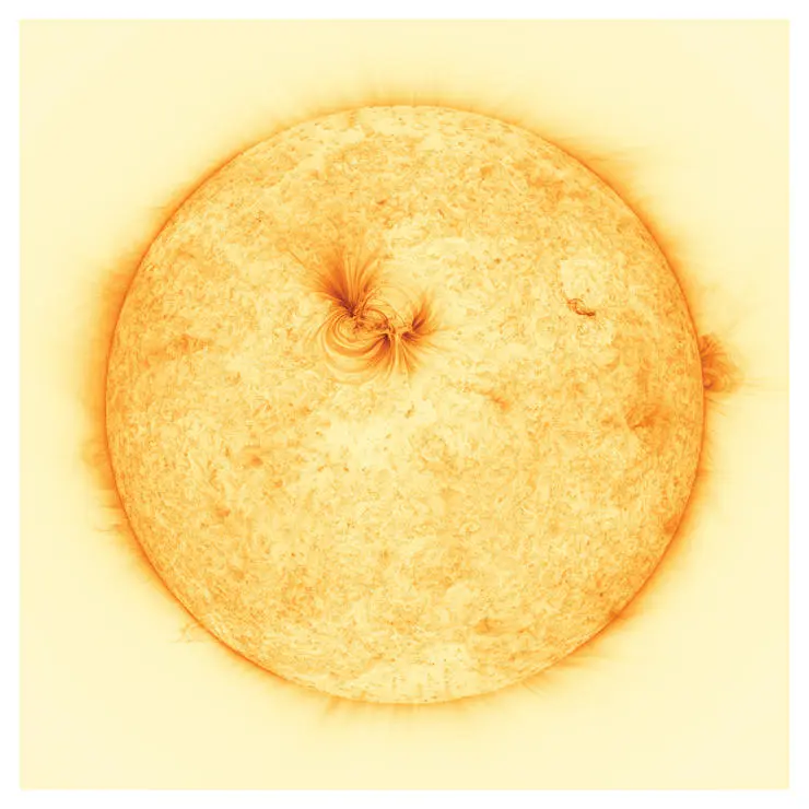 Highest-ever resolution images of the Sun