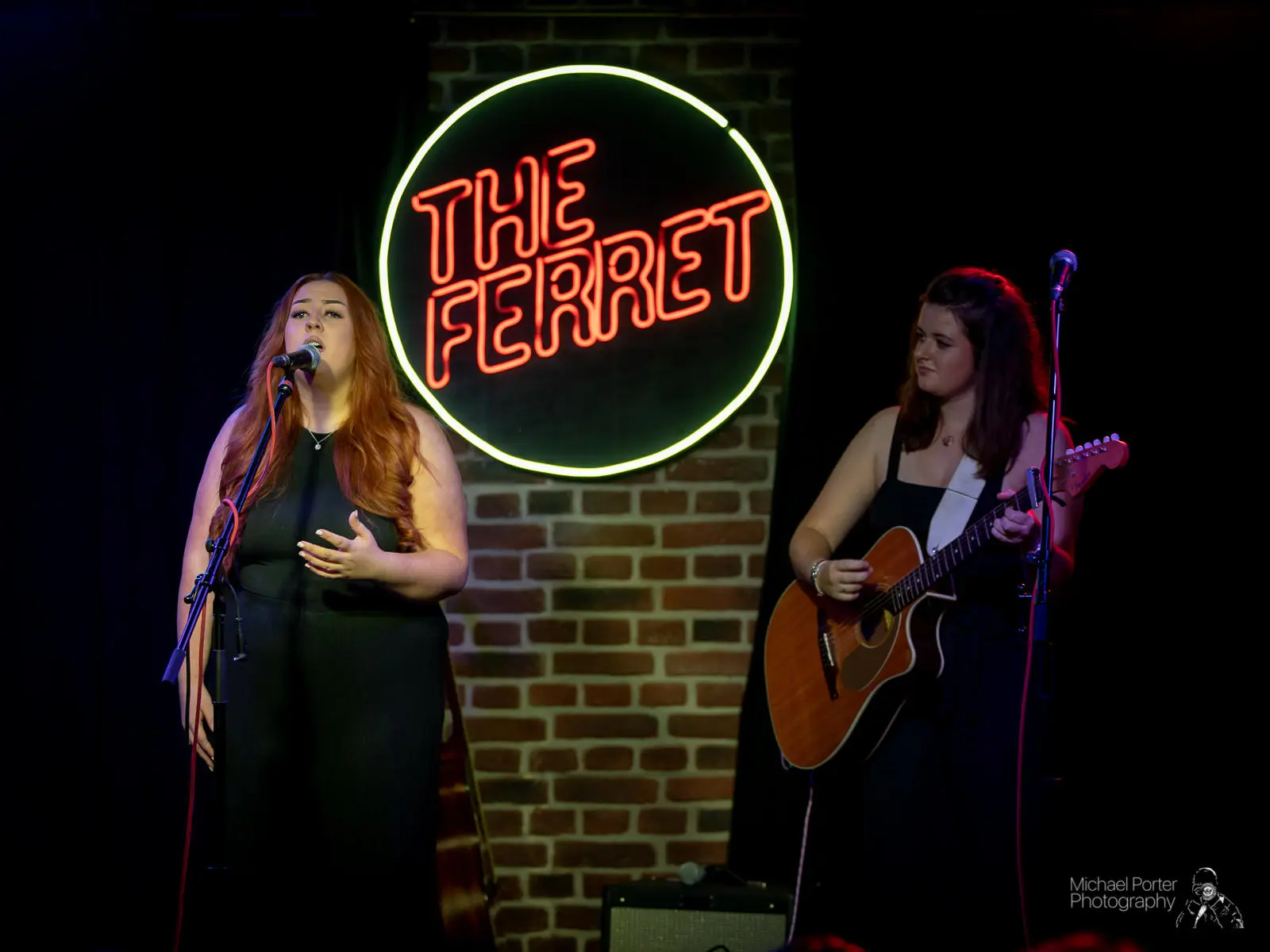 UCLan students Georgia Pepper and Charlotte Smith performing at The Ferret